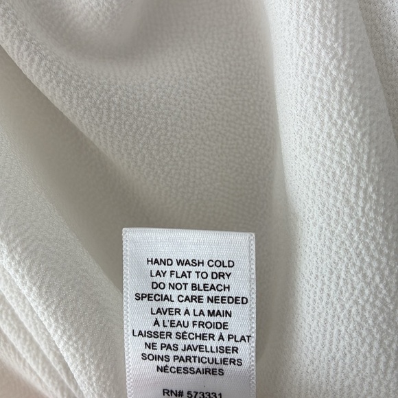 Le Lis Size S Racerback Flowy Tank - Picture 6 of 6